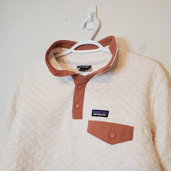 Patagonia Cream and Tan Quilted Pullover - Picture 3 of 6